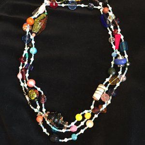 ANTIQUE MIXED BEADS NECKLACE